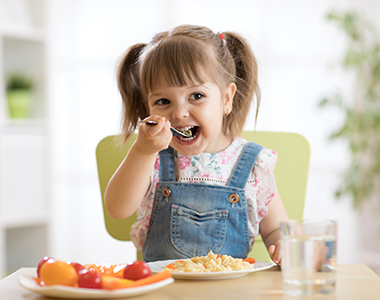 Pack the perfect healthy lunch for your kid’s dental health- treatment at gardencity  